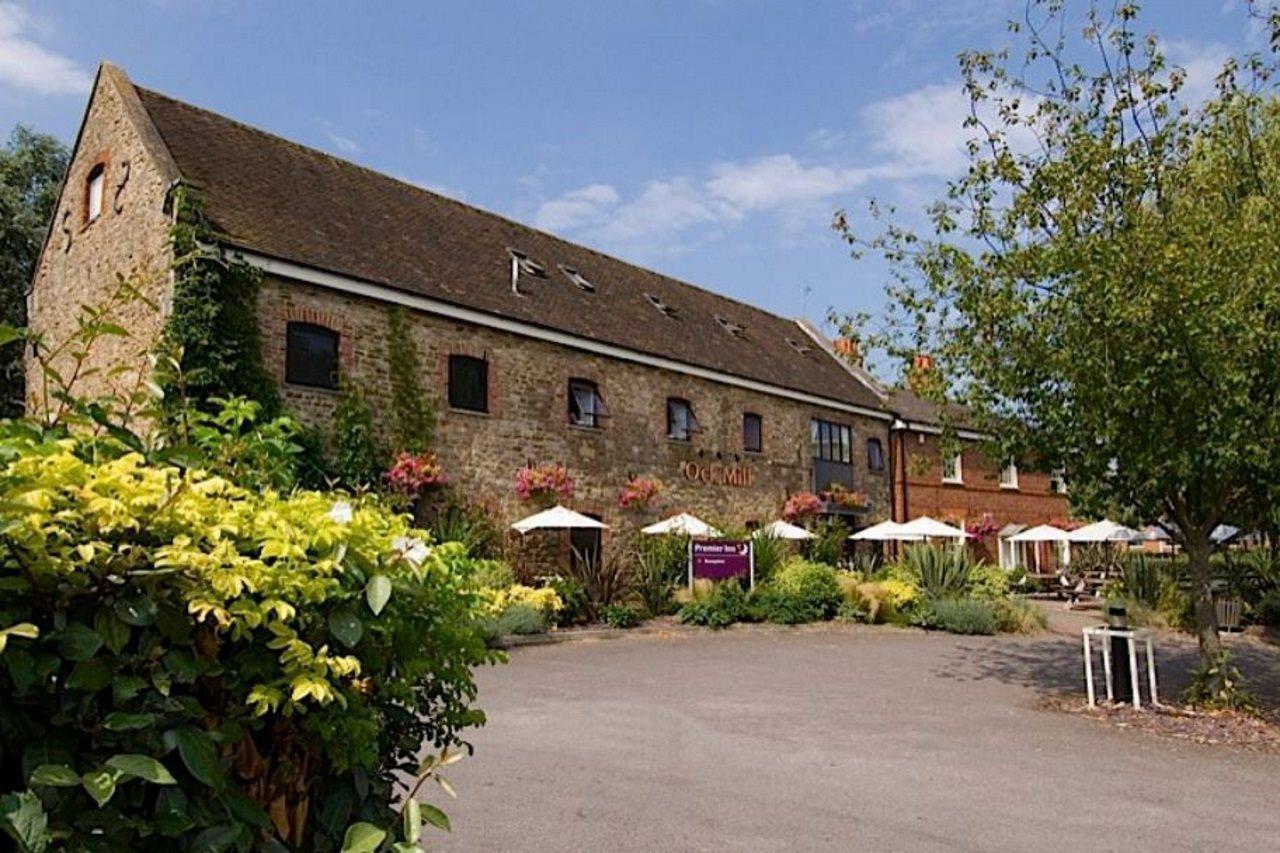 Premier Inn Abingdon Buitenkant foto